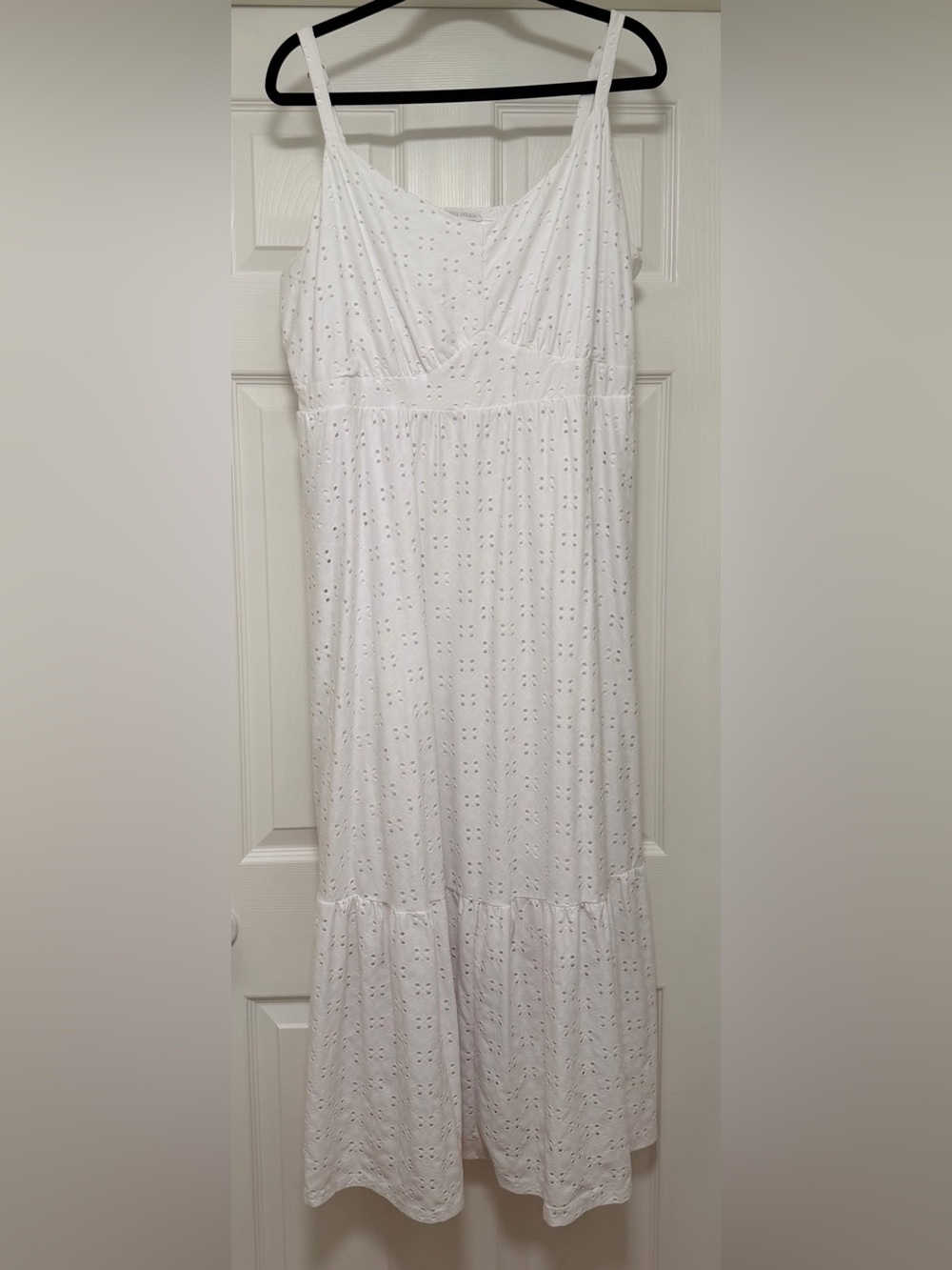 Pinup Fashion Eyelet Ankle Length Maxi Dress